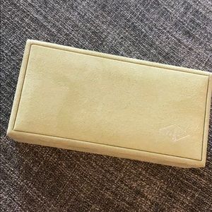 Vancleef jewelry case